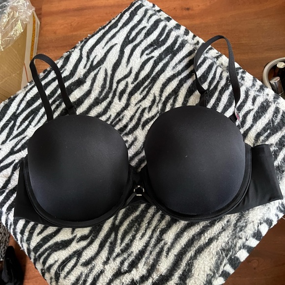 La Senza Black Padded Push-up Underwired Multi-way Bra Size 34C. BNWT!